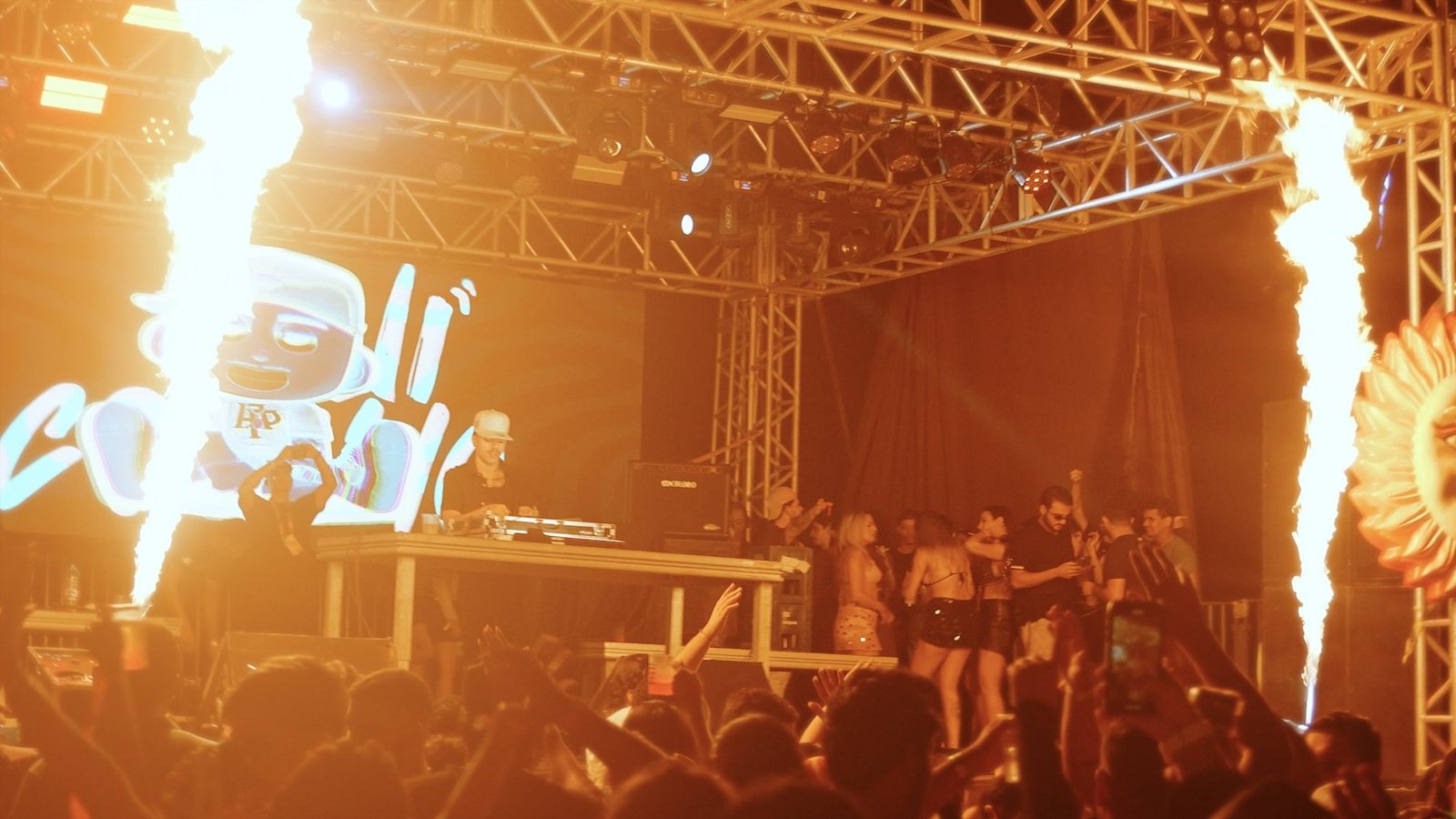 Gui Coelho em evento ao vivo
